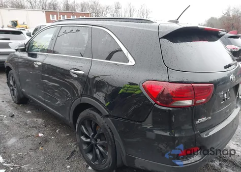 2020 Kia Sorento 3.3L S z USA, uszkodzony, nr VIN 5XYPGDA51LG685877